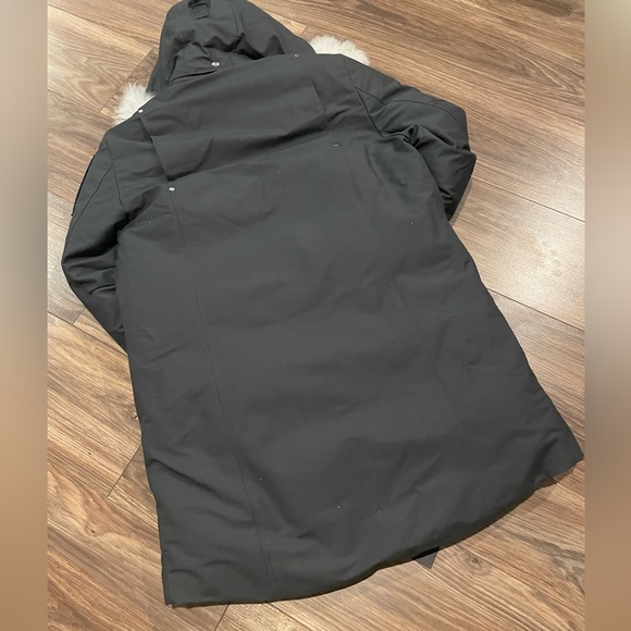 Moose Knuckles Parka with White Fur Trim - Picture 2 of 5